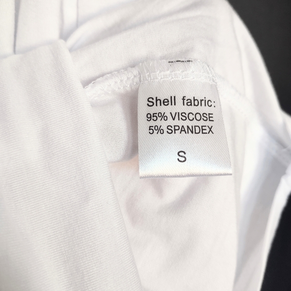 never worn lace dress slip or night gown, very light weight - Picture 4 of 4